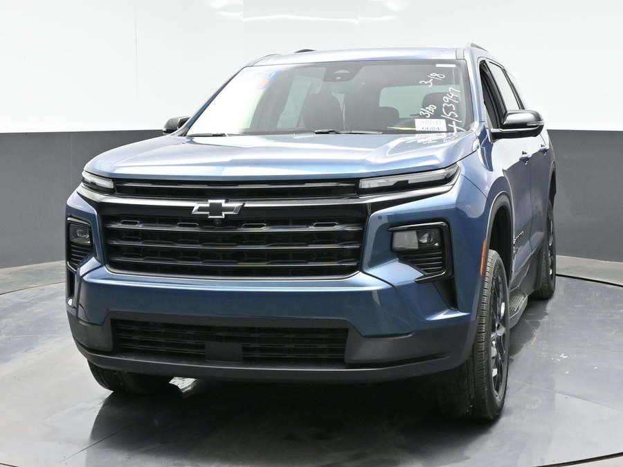 New 2026 Chevrolet Traverse 1LT Midnight - BraunAbility Side Entry Entry In Floor Automatic Ramp