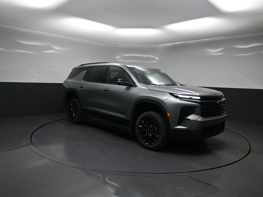 Grey Chevrolet Traverse image number 9