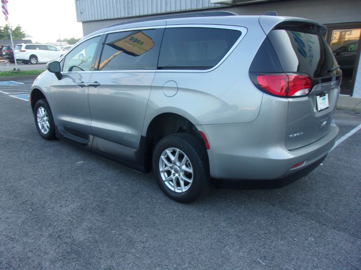 2021 CHRYSLER VOYAGER - Image 11