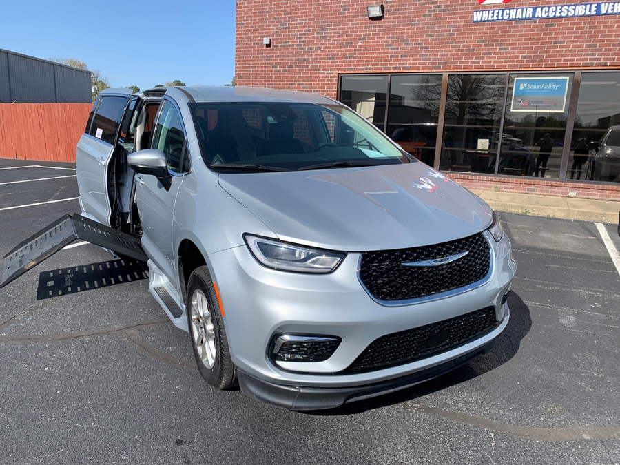 Used 2023 Chrysler Pacifica Touring L Safety - BraunAbility Side Entry Entry Fold Out Automatic Ramp