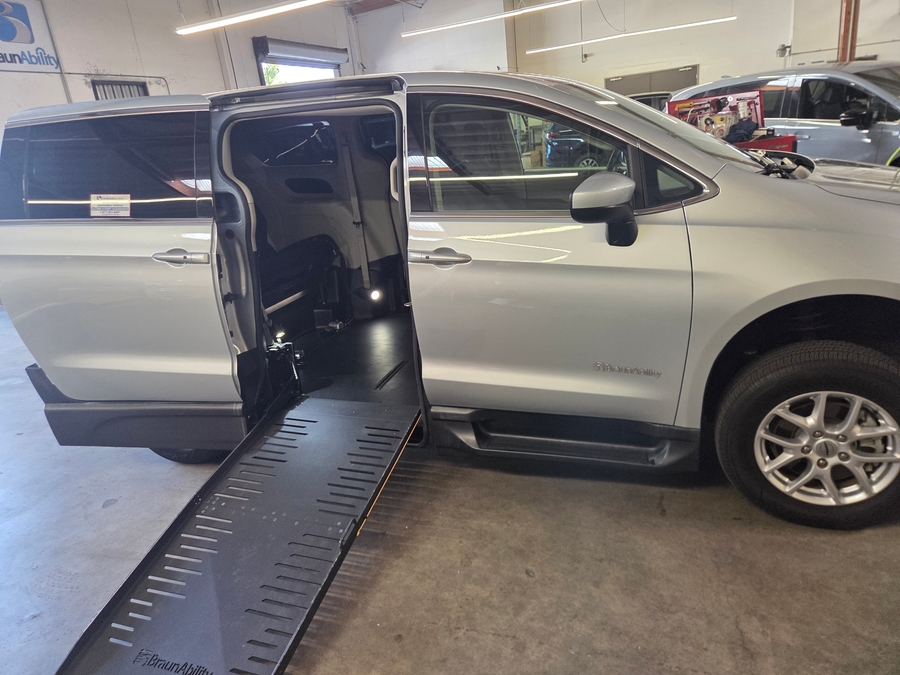 Used 2022 Chrysler Voyager LX - BraunAbility Commercial Side Entry Fold Out Manual Ramp