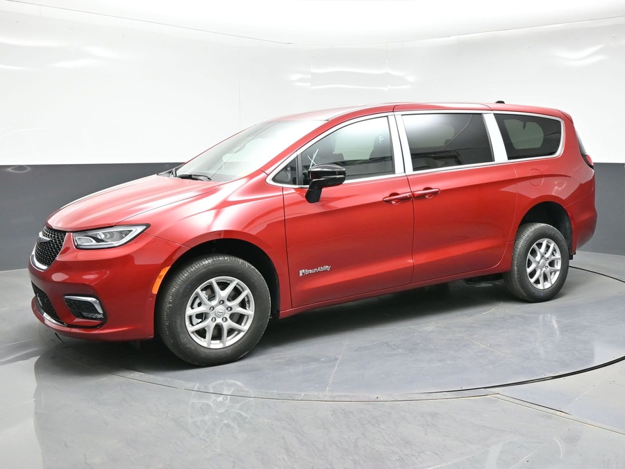Red Chrysler Pacifica image number 12