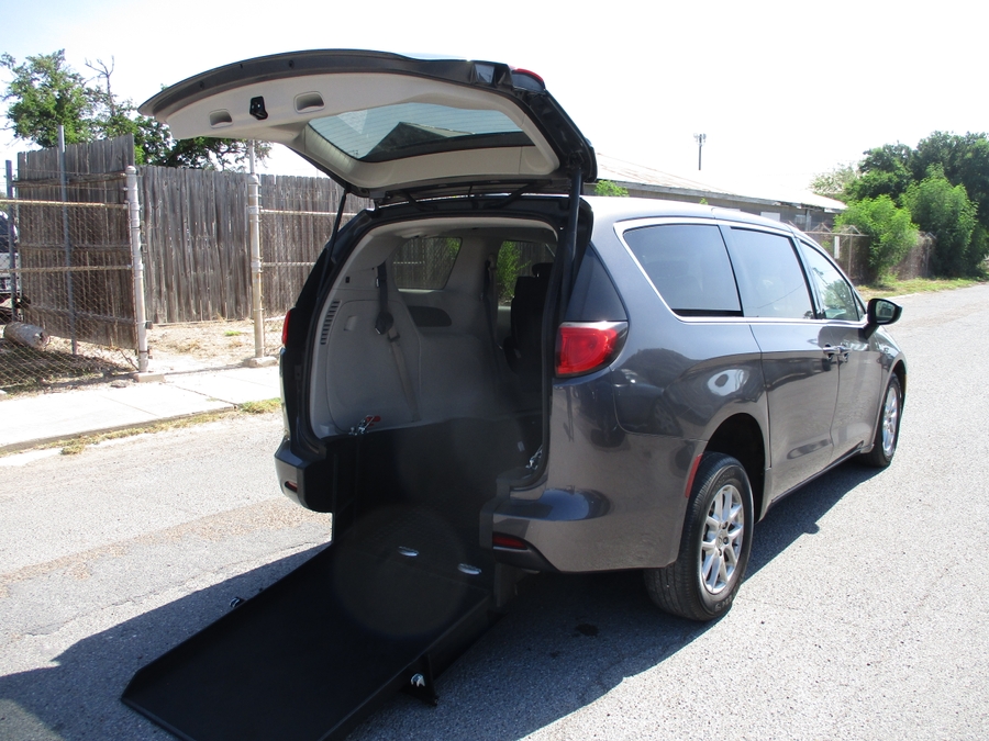 Used 2022 Chrysler Voyager LX - ATS Rear Entry Fold Out Manual Ramp