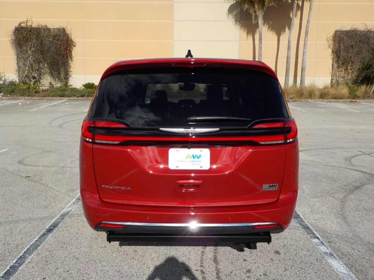 Red Chrysler Pacifica image number 6