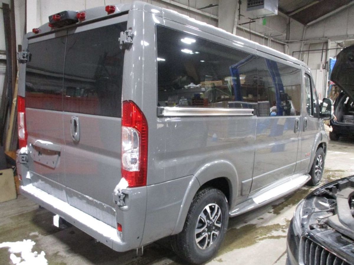 2025 RAM PROMASTER 1500 - Image 8