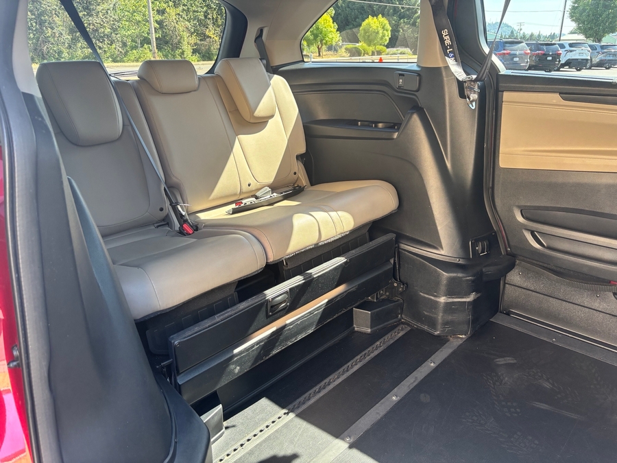 Used 2021 Honda Odyssey EX-L - BraunAbility Side Entry In Floor Automatic Ramp