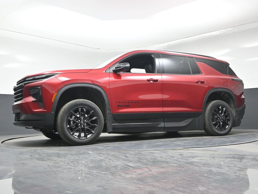 New 2026 Chevrolet Traverse 1LT Midnight - BraunAbility Side Entry In Floor Automatic Ramp