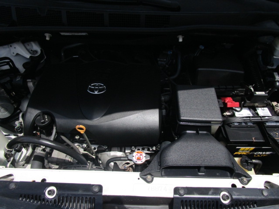 Used 2017 Toyota Sienna SE - BraunAbility Side Entry Entry In Floor Automatic Ramp