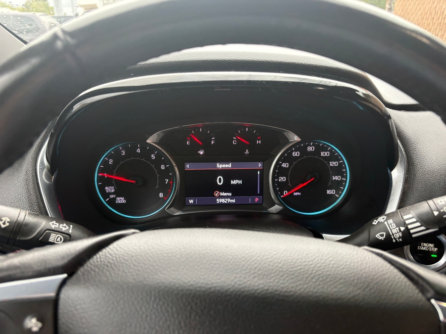 Black Chevrolet Traverse image number 7