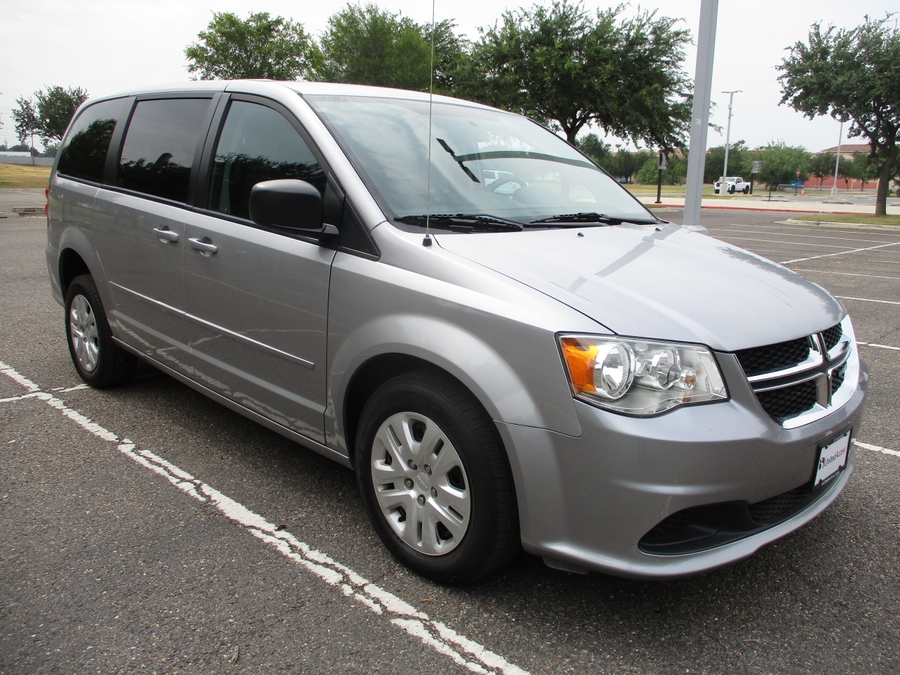 Used 2017 Dodge Grand Caravan SE - International Mobility Rear Entry Fold Out Manual Ramp