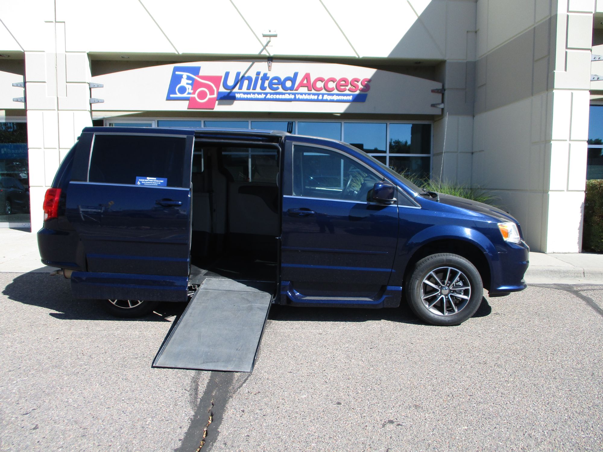 Used 2017 Dodge Grand Caravan SXT - VMI Side Entry Entry In Floor Automatic Ramp