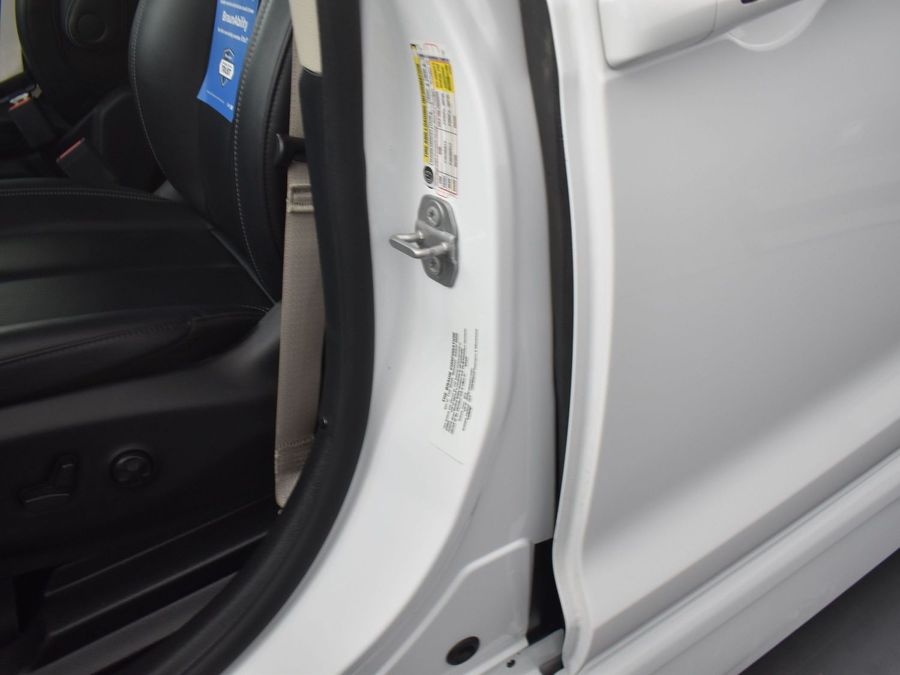 Used 2024 Chrysler Pacifica Touring L - BraunAbility Side Entry Entry In Floor Automatic Ramp