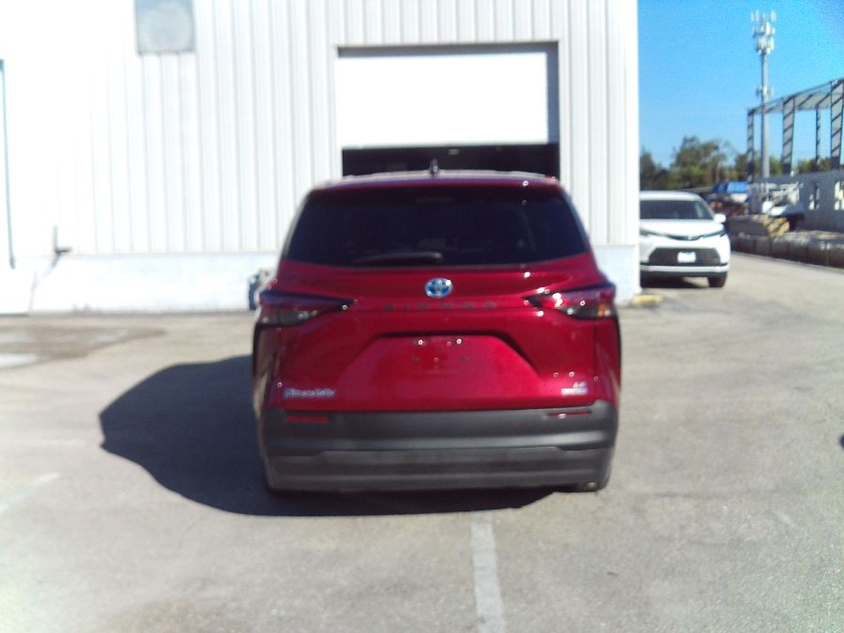2022 TOYOTA SIENNA - Image 6