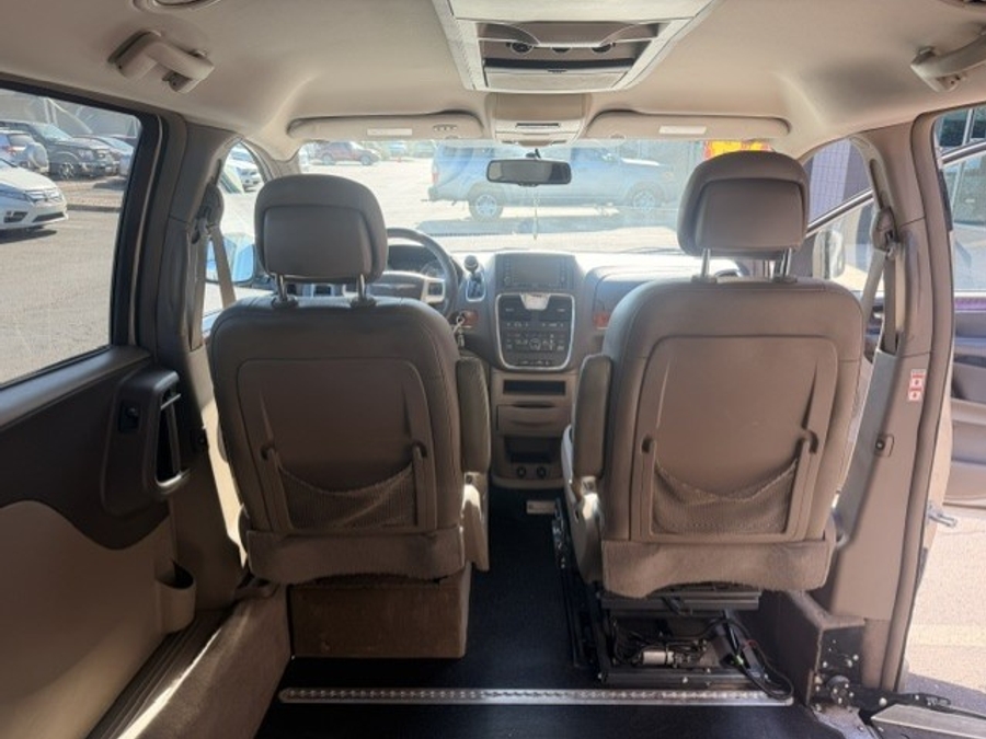 Used 2014 Chrysler Town and Country Touring - AMS Side Entry Fold Out Automatic Ramp