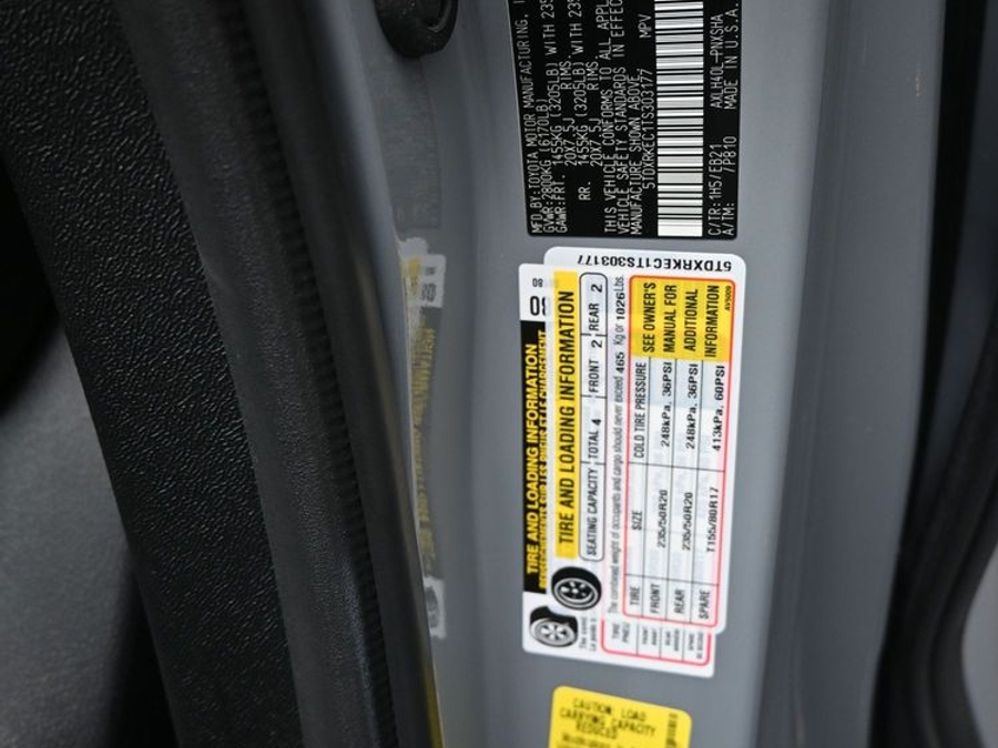 New 2026 Toyota Sienna XSE Sport - BraunAbility Side Entry In Floor Automatic Ramp