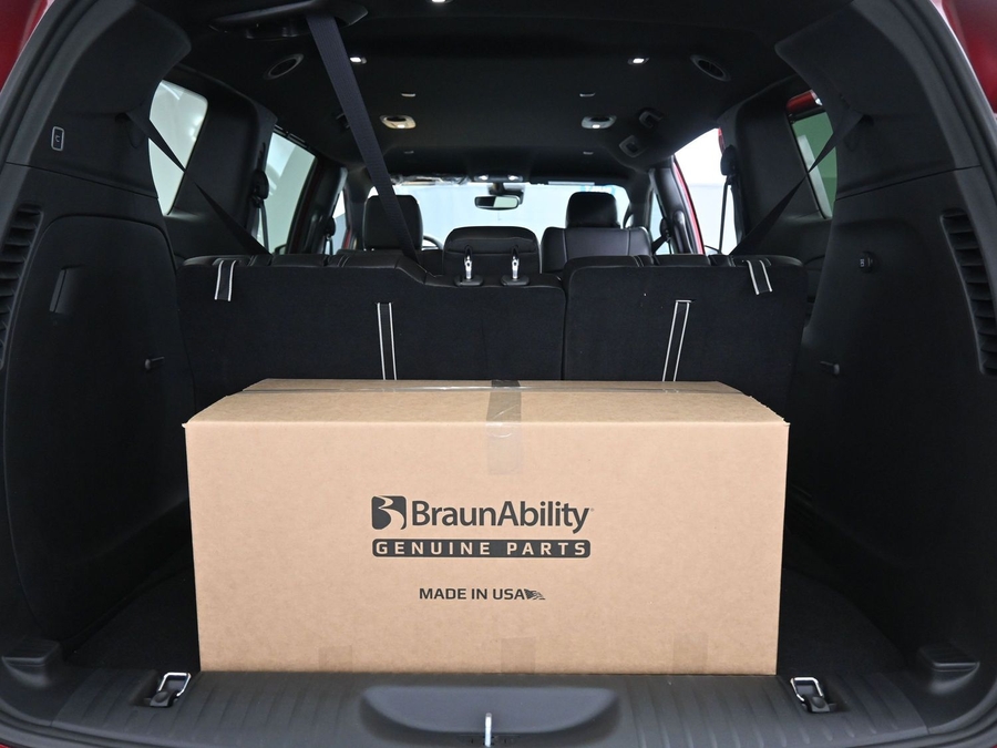 Red Chrysler Pacifica image number 11