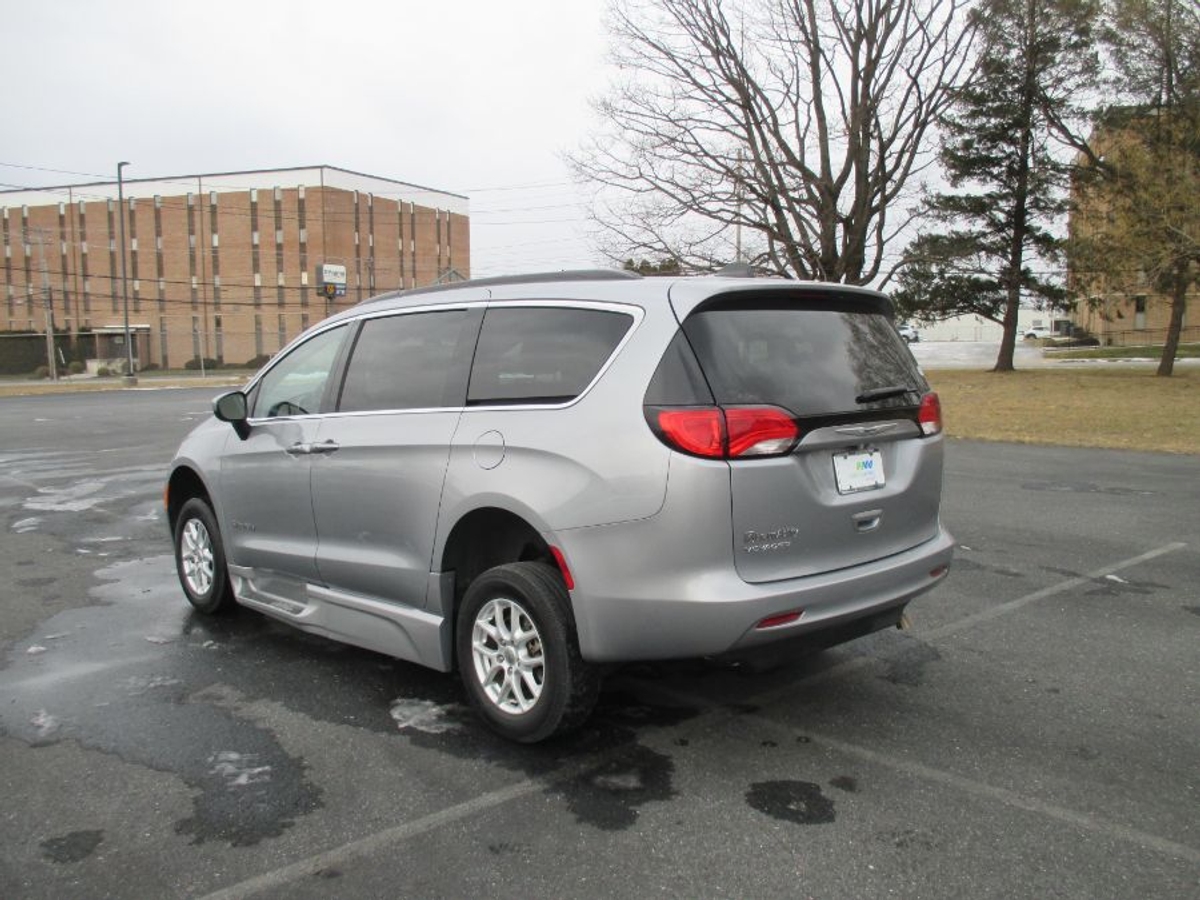 2021 CHRYSLER VOYAGER - Image 4