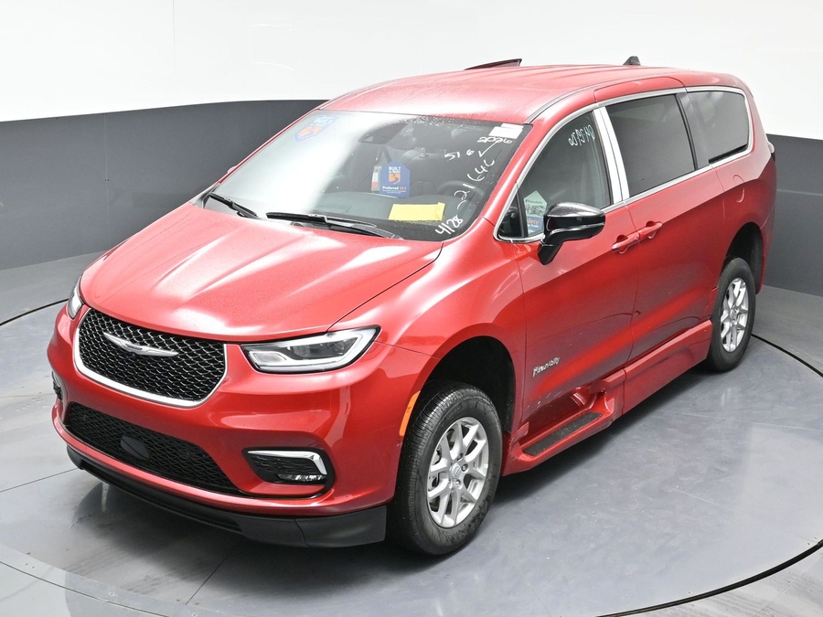 Red Chrysler Pacifica image number 7