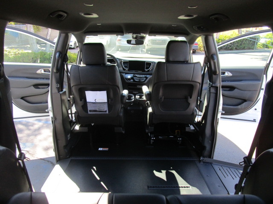 New 2025 Chrysler Voyager LX - BraunAbility Commercial Side Entry Entry Fold Out Manual Ramp