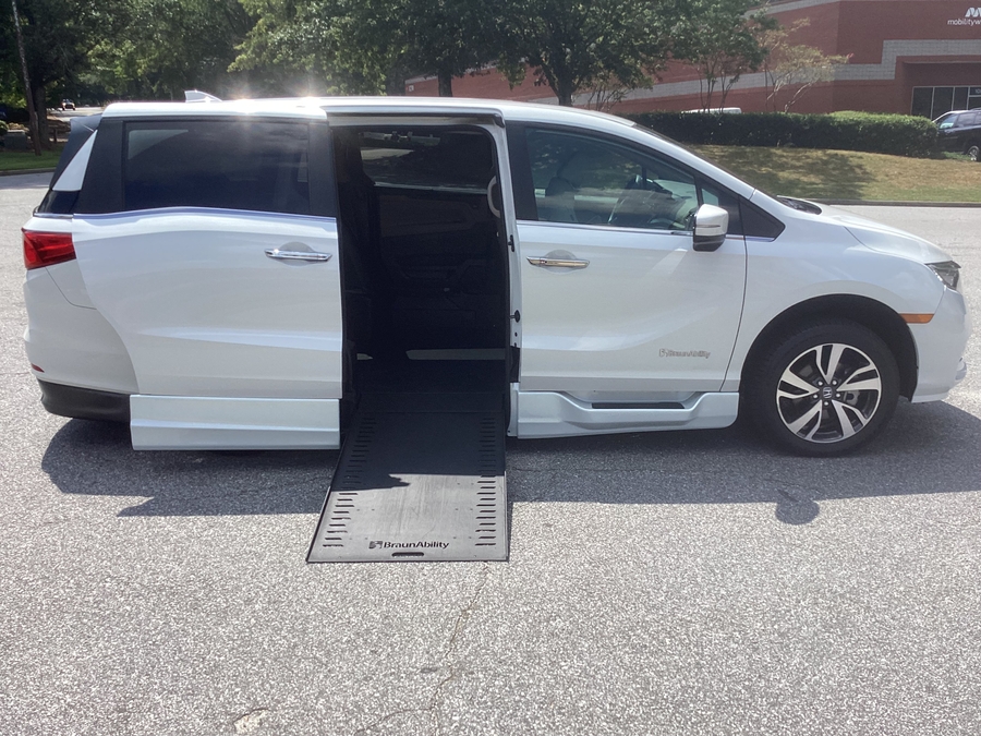  Honda Odyssey image number 9