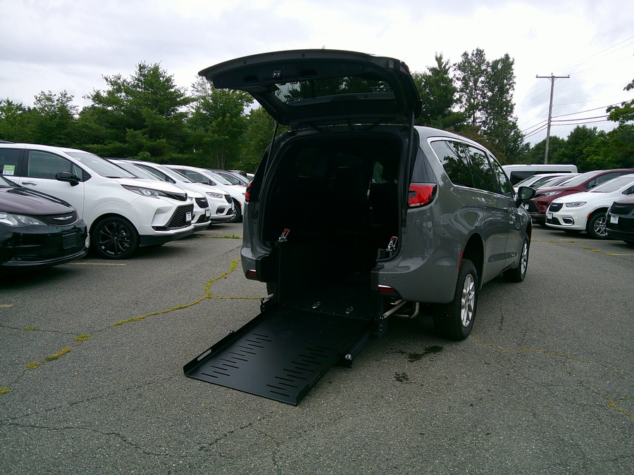 Grey Chrysler Pacifica with Rear Entry Manual Fold Out ramp