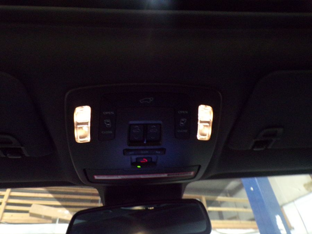 2024 TOYOTA SIENNA - Image 15