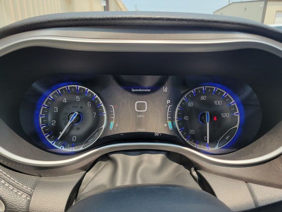 Used 2024 Chrysler Pacifica Touring L Safety - BraunAbility Side Entry Entry In Floor Automatic Ramp