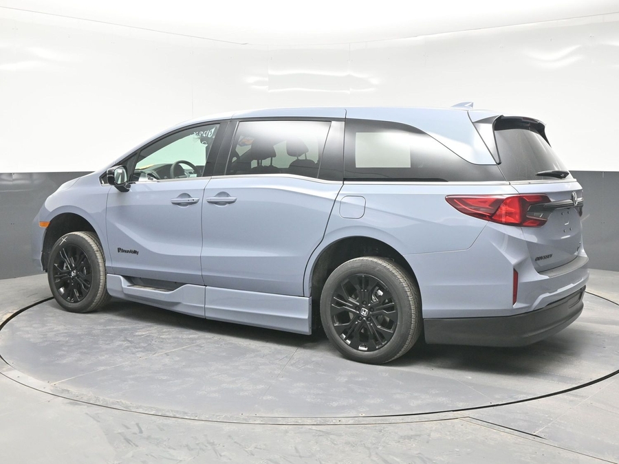 New 2026 Honda Odyssey Sport - BraunAbility Side Entry In Floor Automatic Ramp