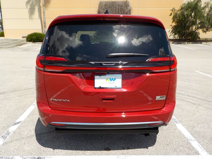 Red Chrysler Pacifica image number 6