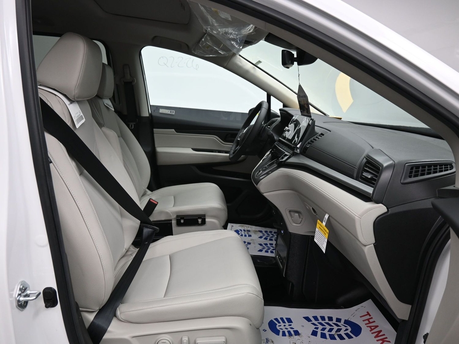 New 2026 Honda Odyssey EX-L - BraunAbility Side Entry Entry In Floor Automatic Ramp
