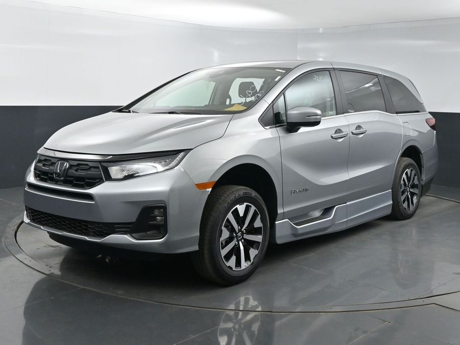 New 2025 Honda Odyssey EX-L - BraunAbility Side Entry Entry In Floor Automatic Ramp