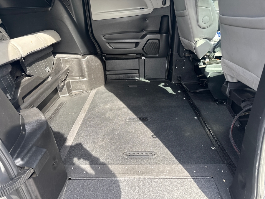 Used 2020 Honda Odyssey EX-L - VMI Side Entry Entry In Floor Automatic Ramp