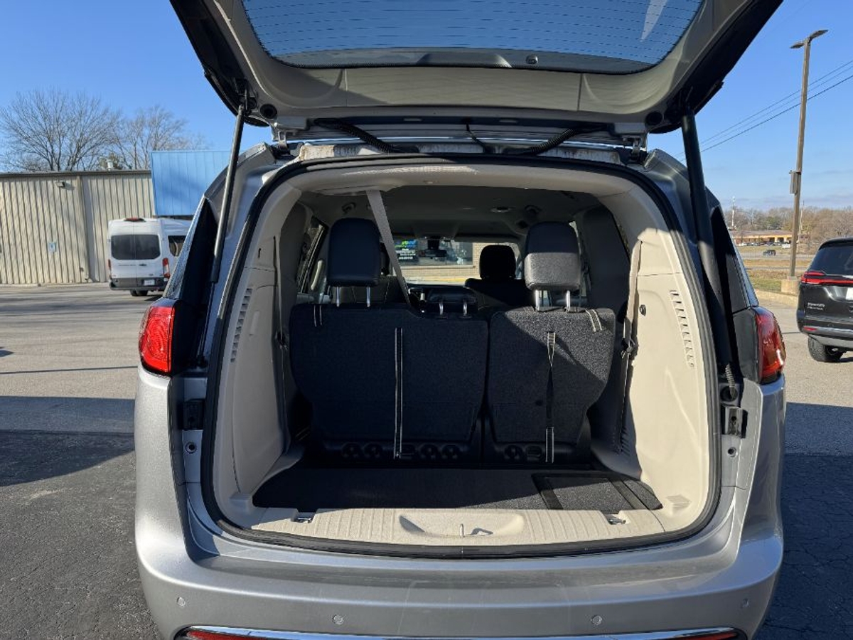 2018 CHRYSLER PACIFICA - Image 13