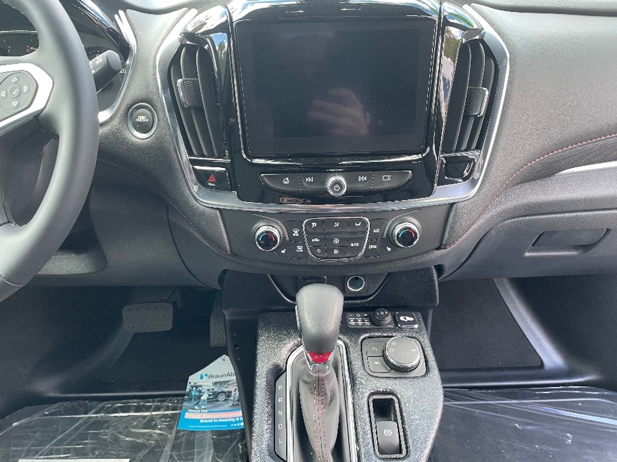 2023 CHEVROLET TRAVERSE - Image 7