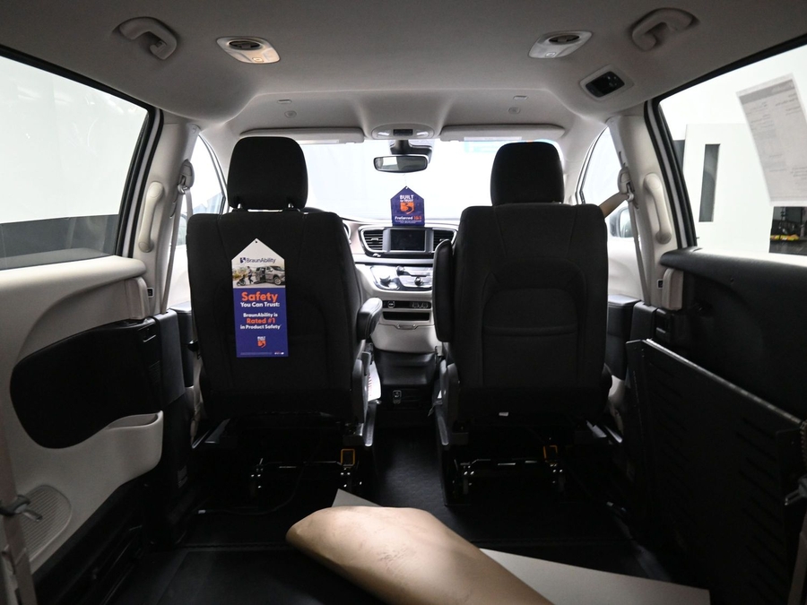 Used 2023 Chrysler Voyager LX - BraunAbility Side Entry Entry Fold Out Automatic Ramp