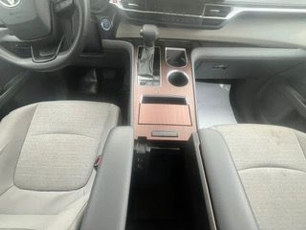 2024 TOYOTA SIENNA - Image 15