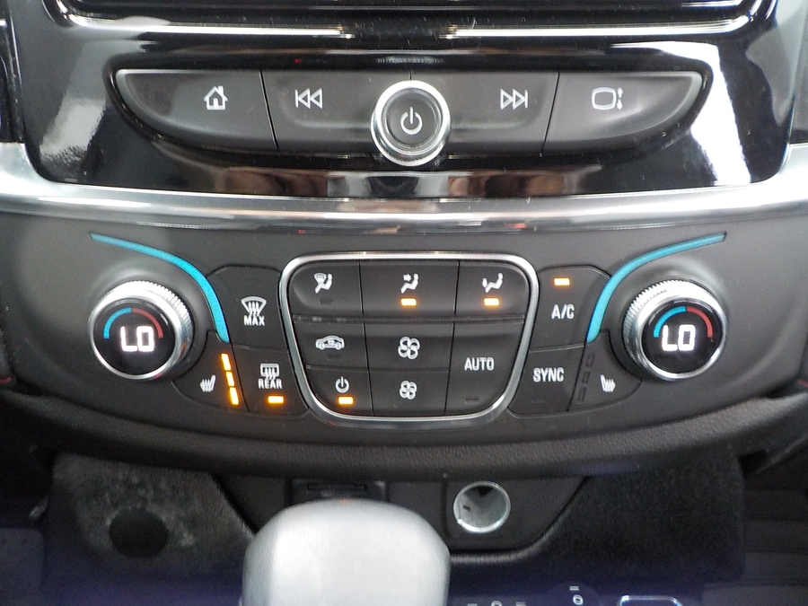 2023 Chevrolet Traverse RS - Photo 14
