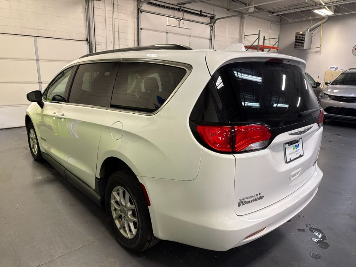 2020 CHRYSLER VOYAGER - Image 6