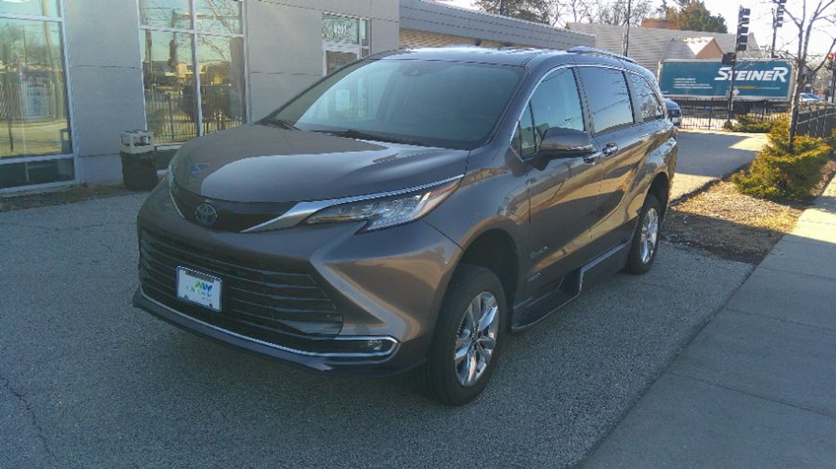 2021 TOYOTA SIENNA - Image 13