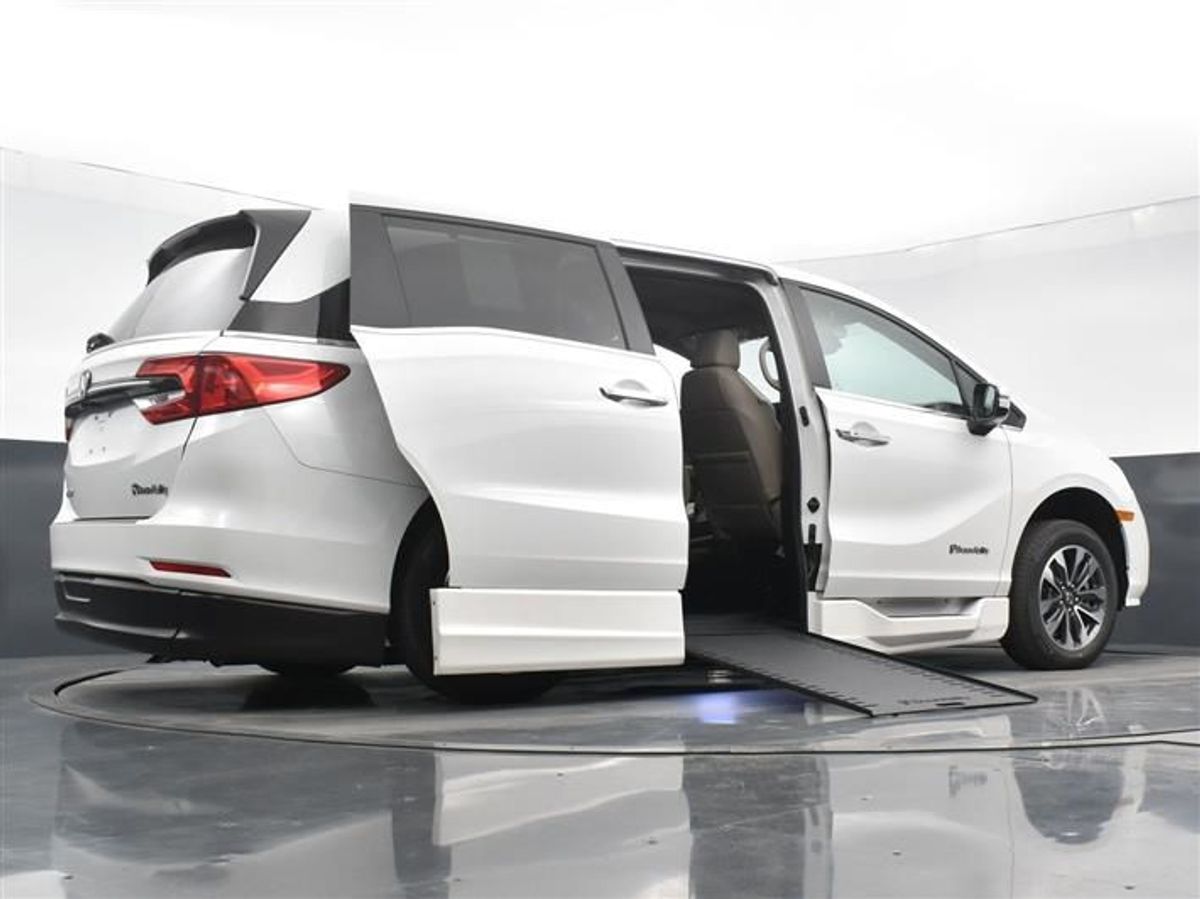2023 HONDA ODYSSEY - Image 2