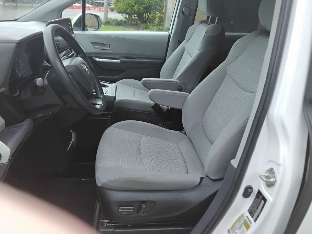 2022 TOYOTA SIENNA - Image 12