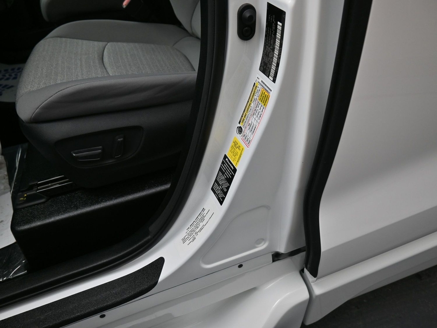 New 2025 Toyota Sienna Hybrid LE - BraunAbility Side Entry Entry Fold Out Automatic Ramp