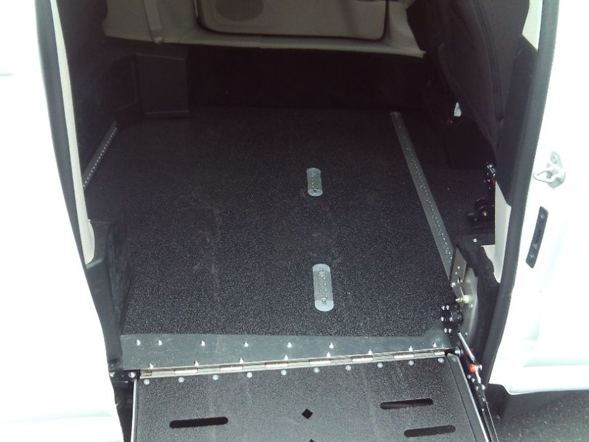 2024 CHRYSLER VOYAGER - Image 8