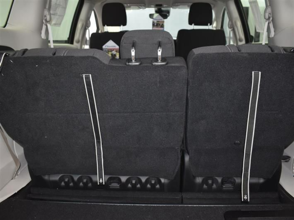 2023 CHRYSLER VOYAGER - Image 14