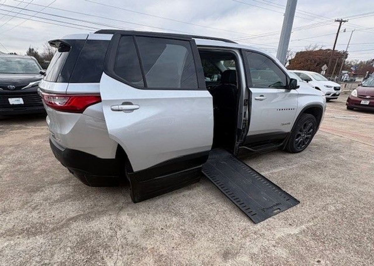 2021 CHEVROLET TRAVERSE - Image 7