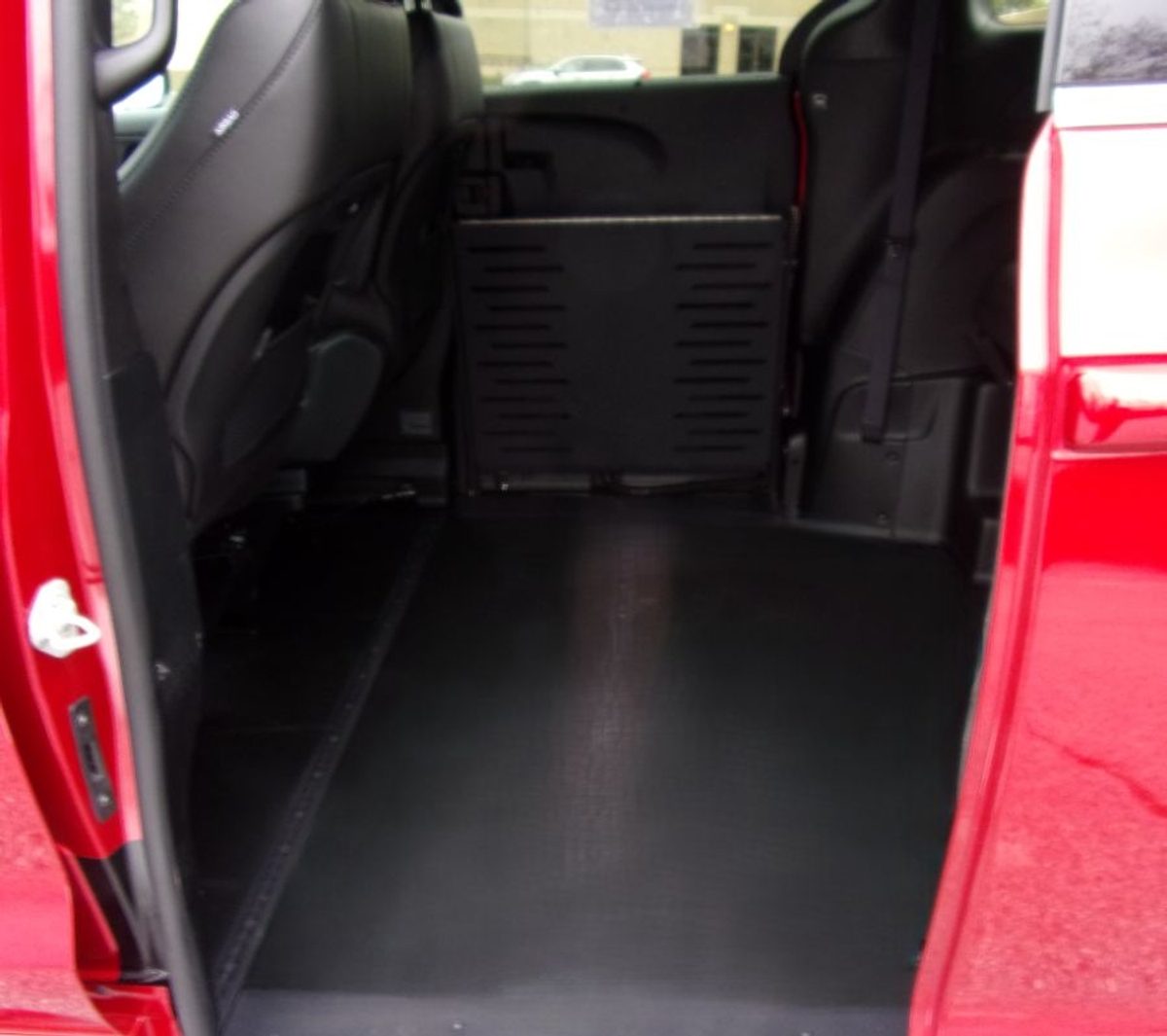 2025 CHRYSLER PACIFICA - Image 17