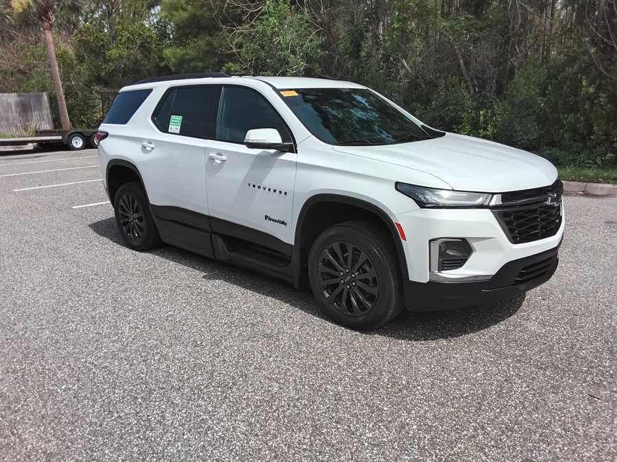 2022 Chevrolet Traverse RS - Photo 9