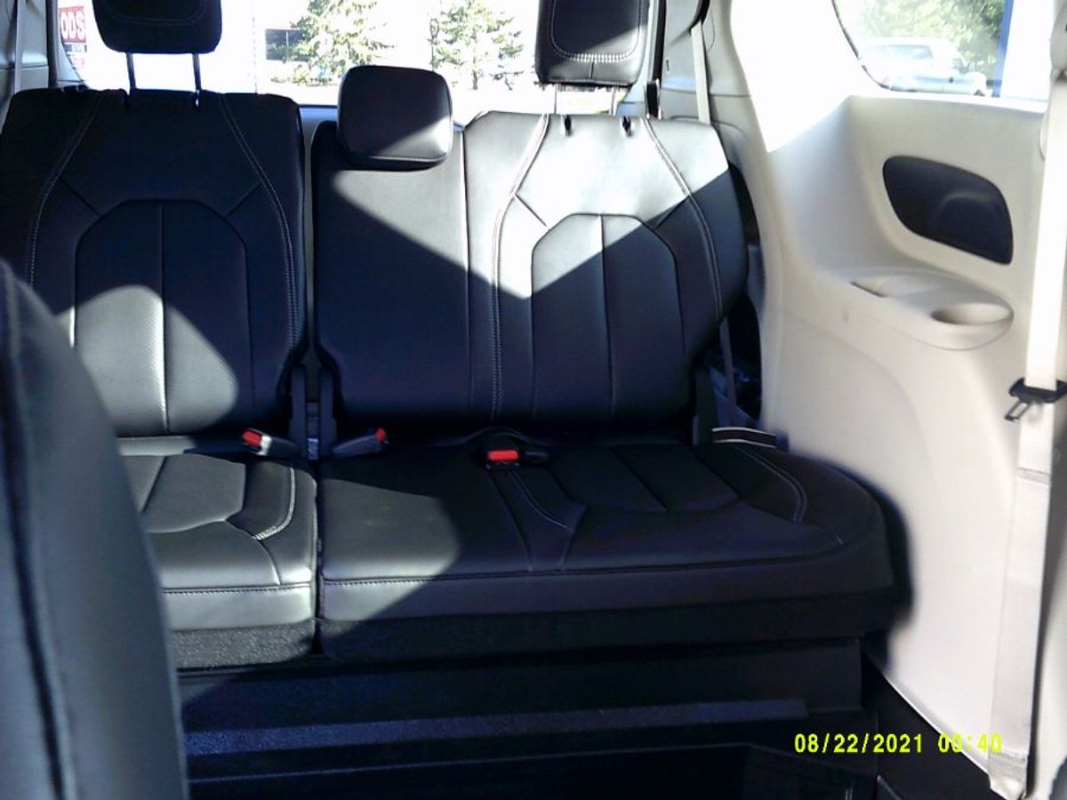 2024 CHRYSLER PACIFICA - Image 15