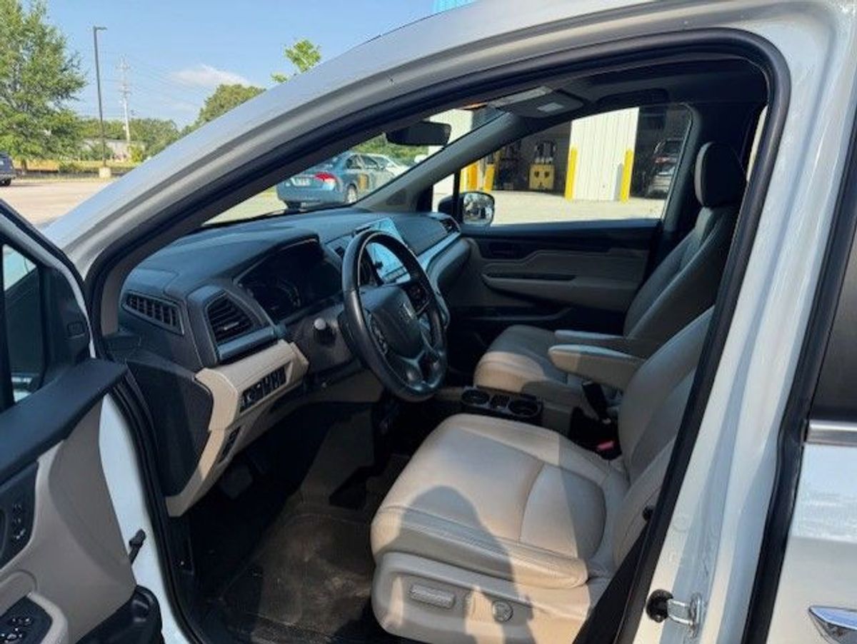 2020 Honda Odyssey EX-L's photo