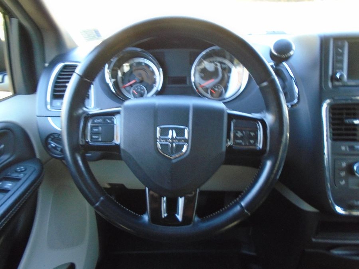 2020 DODGE GRAND CARAVAN - Image 6